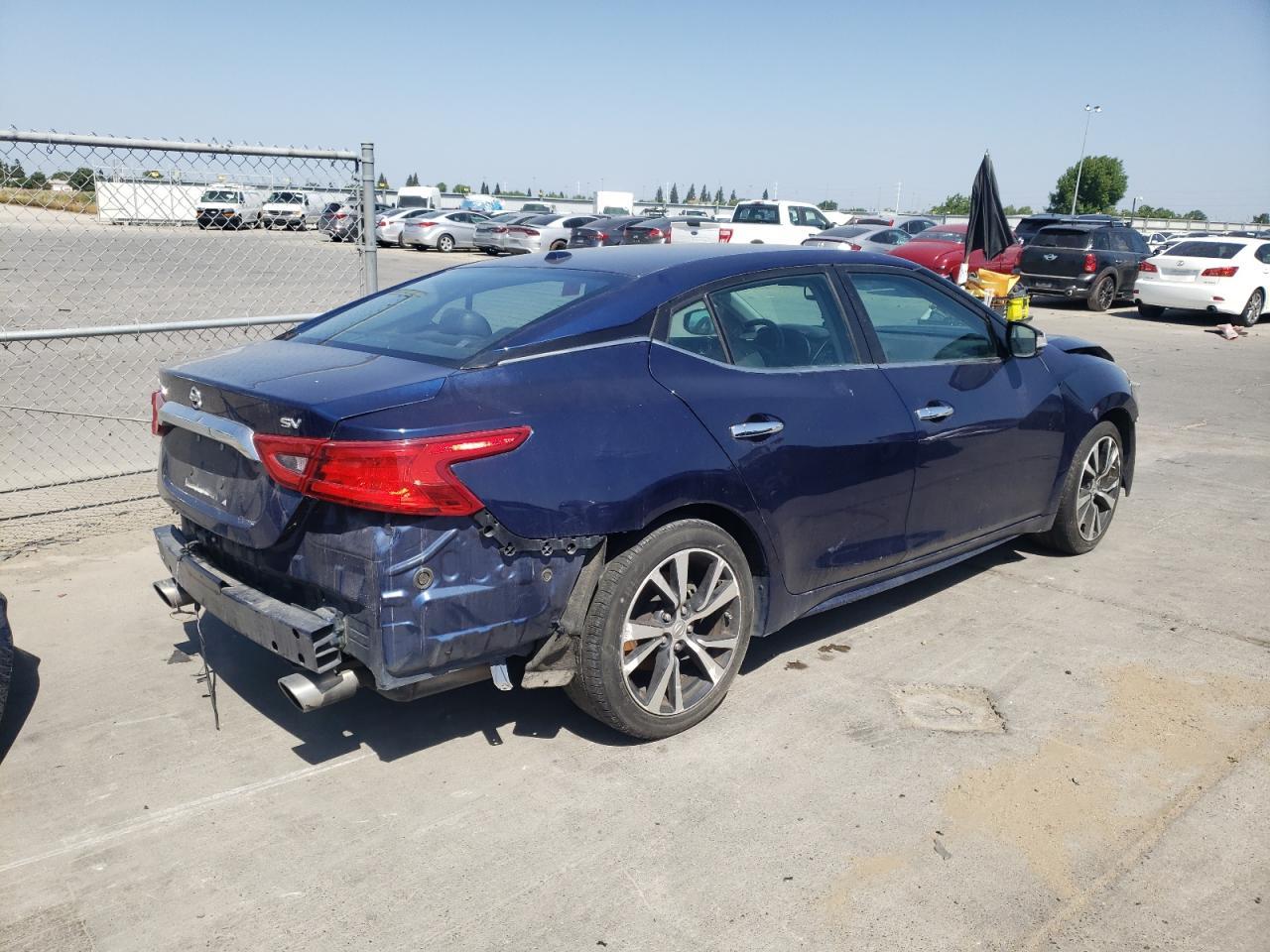 2018 Nissan Maxima 3.5S - Image 3