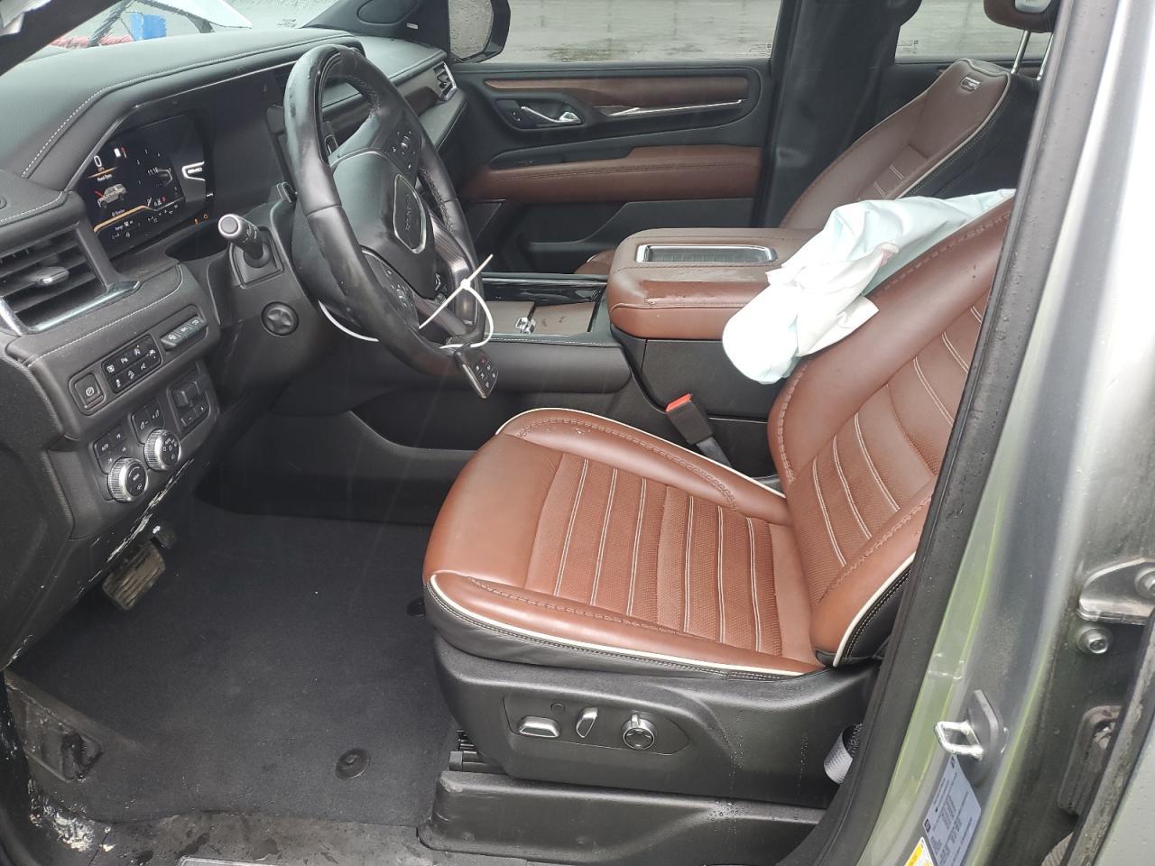 2023 GMC Yukon Denali Ultimate - Фото 7