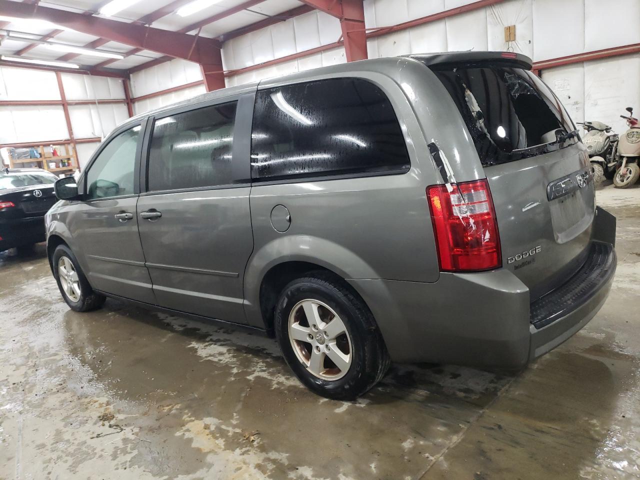 2010 Dodge Grand Caravan Se - Image 2