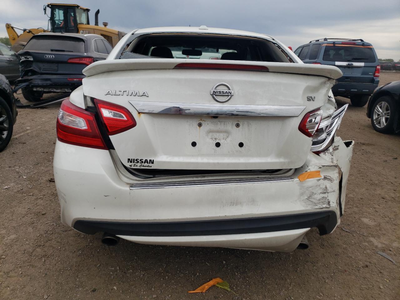 2017 Nissan Altima 2.5 - Image 6