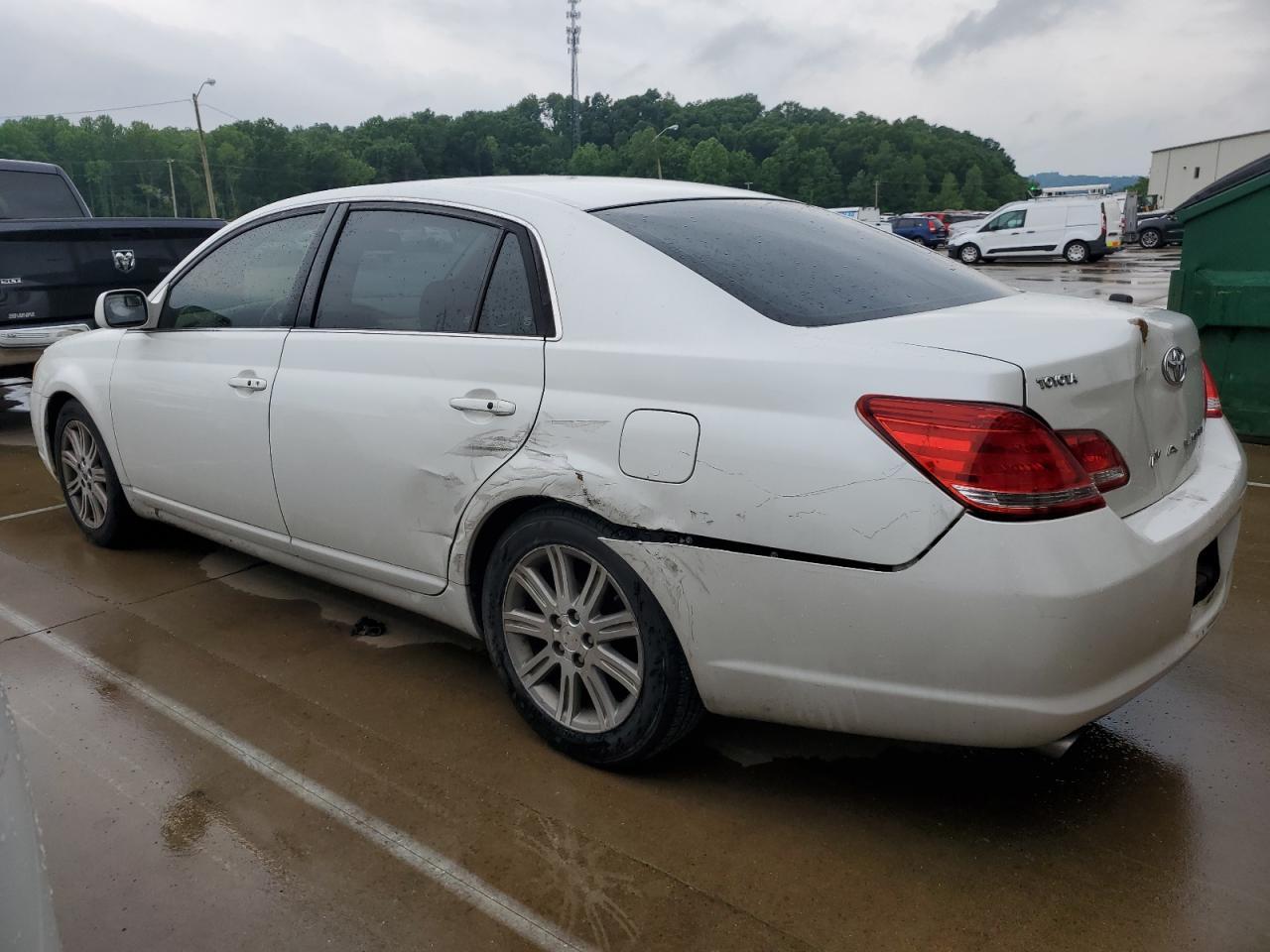 2005 Toyota Avalon Xl - Фото 2