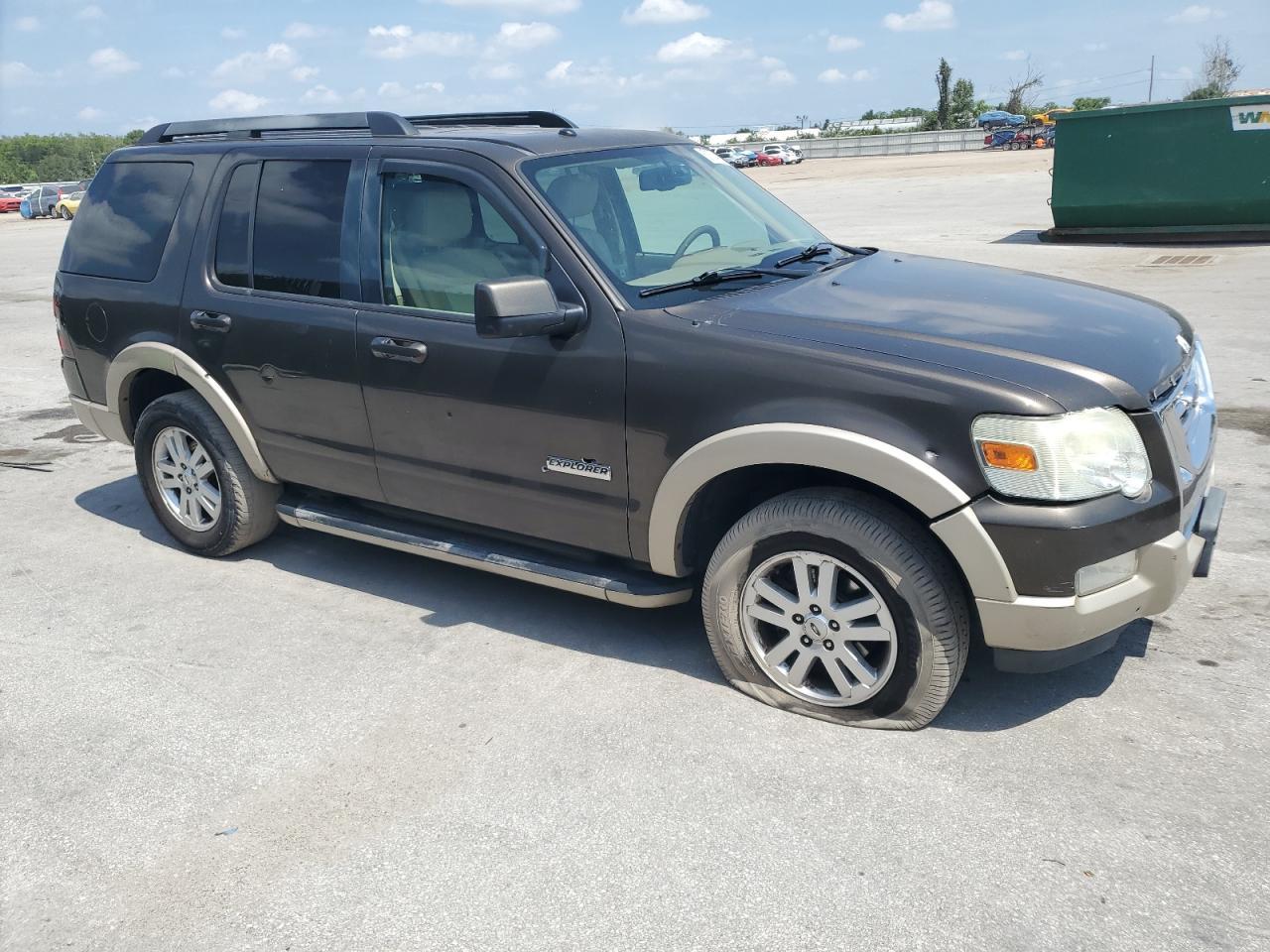 2008 Ford Explorer Eddie Bauer - Image 4