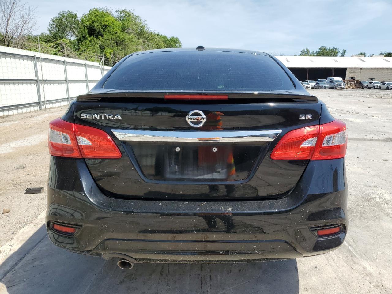 2017 Nissan Sentra S - Image 6
