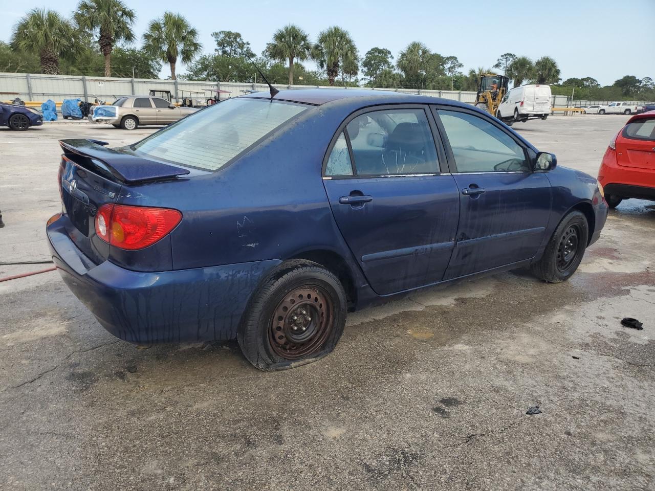 2004 Toyota Corolla Ce - Фото 3