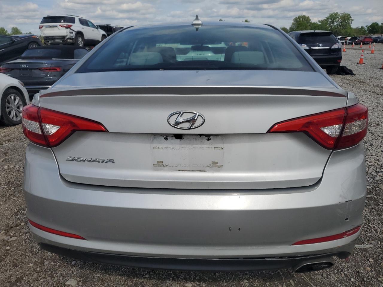 2017 Hyundai Sonata Se - Фото 6