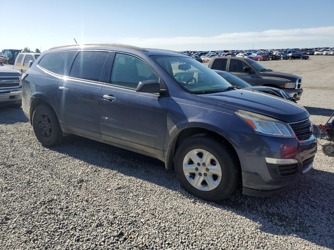 2013 Chevrolet Traverse Ls - Image 4