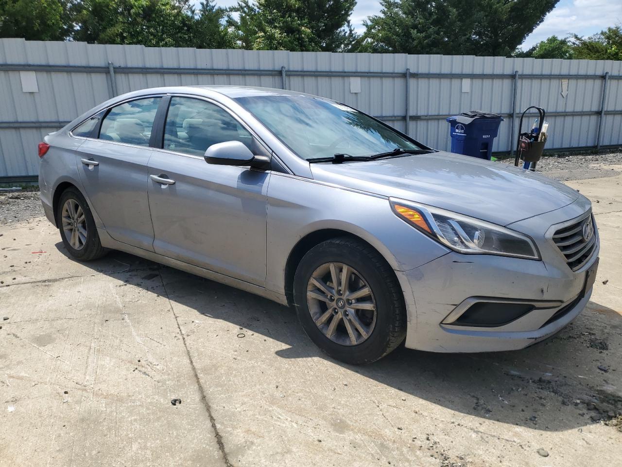 2017 Hyundai Sonata Se - Фото 4
