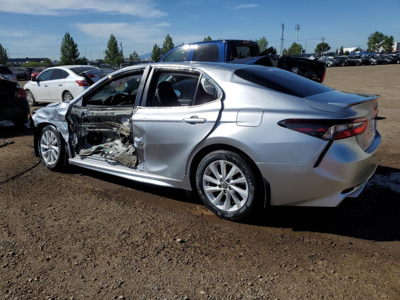 2021 Toyota Camry Se - Image 2