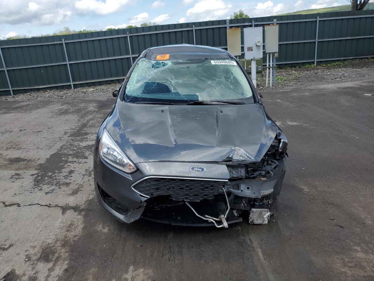 2016 Ford Focus Se - Фото 5