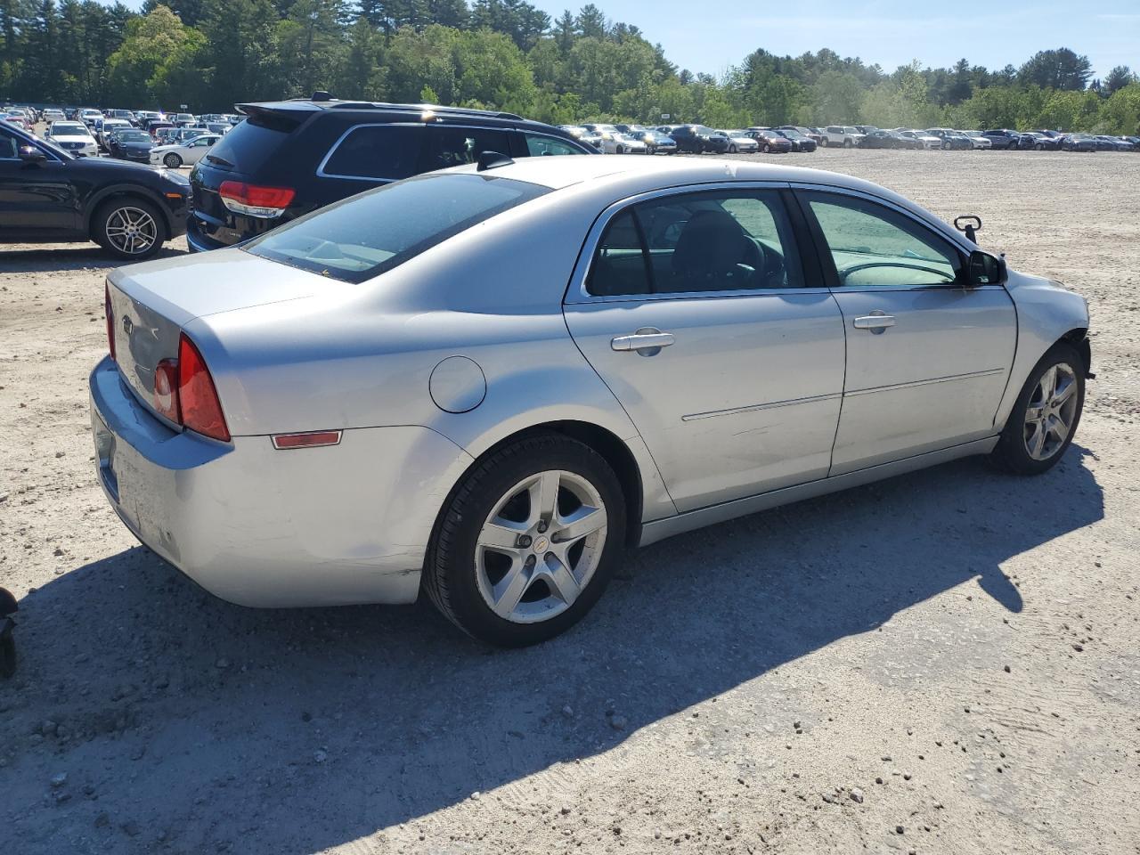 2012 Chevrolet Malibu Ls - Image 3