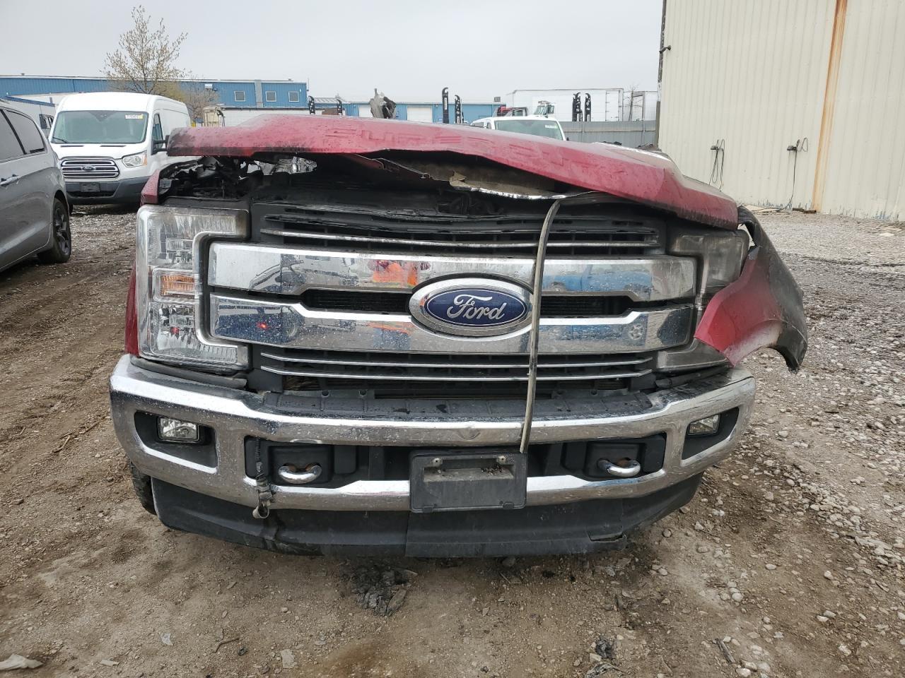 2018 Ford F350 Super Duty - Фото 5