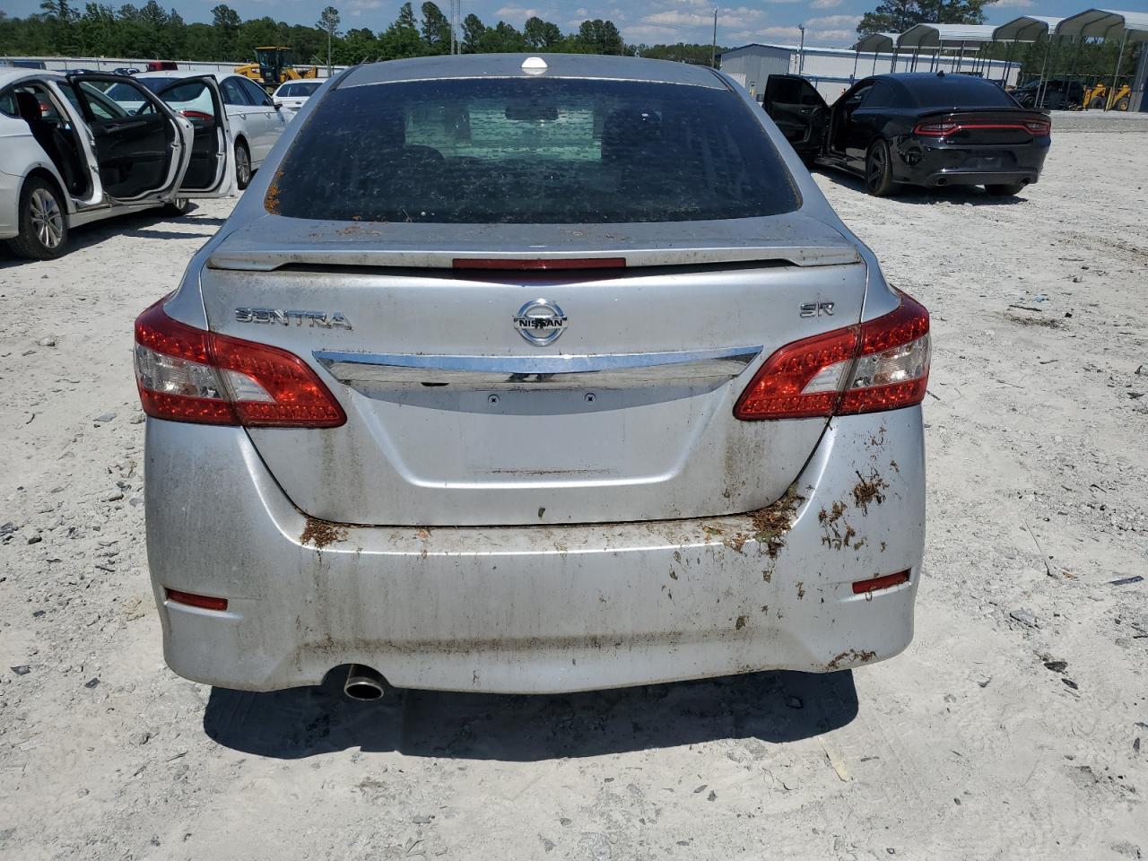 2015 Nissan Sentra S - Фото 6