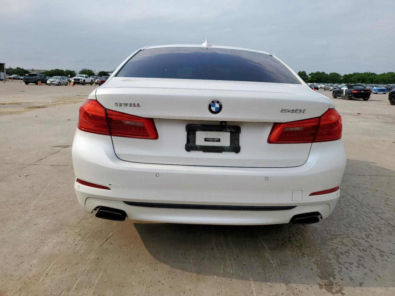 2020 BMW 540 I - Фото 6