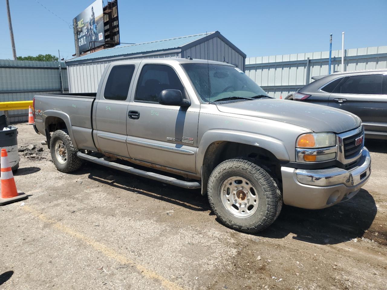 2003 GMC Sierra K2500 Heavy Duty - Фото 4