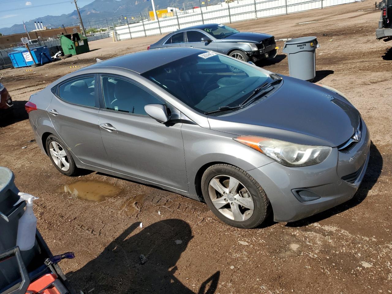 2013 Hyundai Elantra Gls - Фото 4