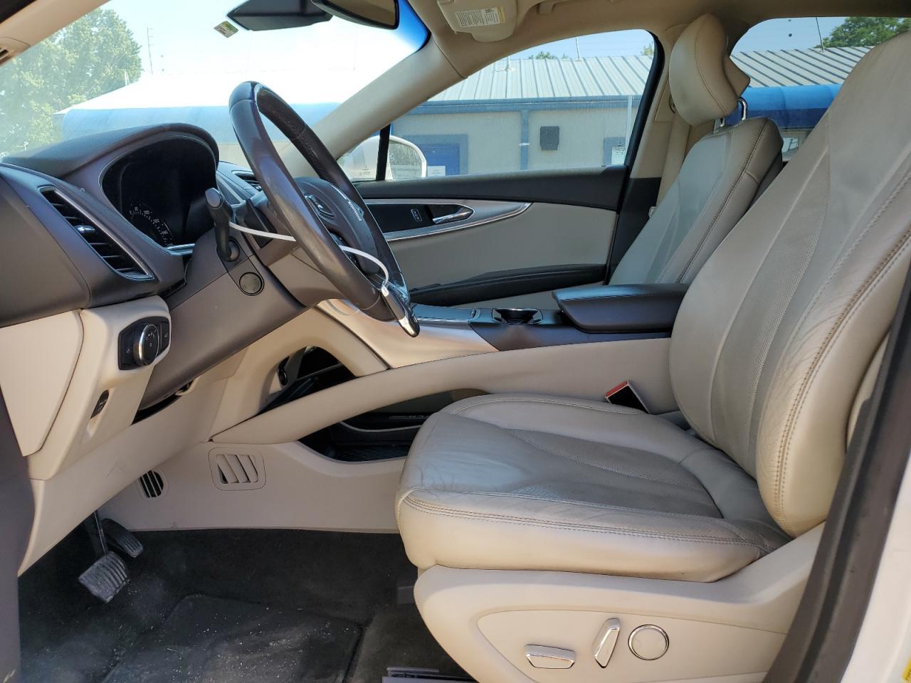 2016 Lincoln Mkx Select - Image 7