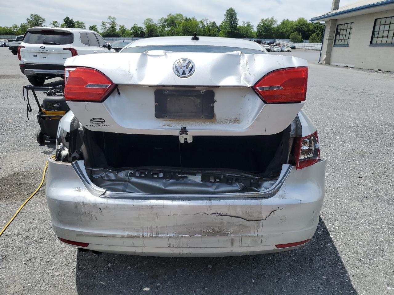 2011 Volkswagen Jetta Se - Фото 6