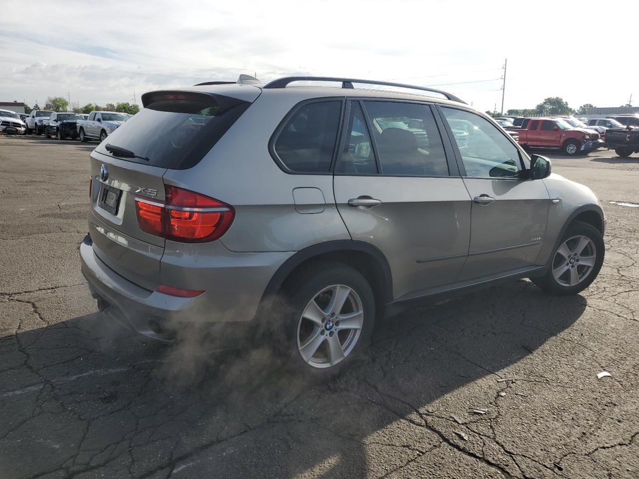 2012 BMW X5 xDrive35I - Image 3