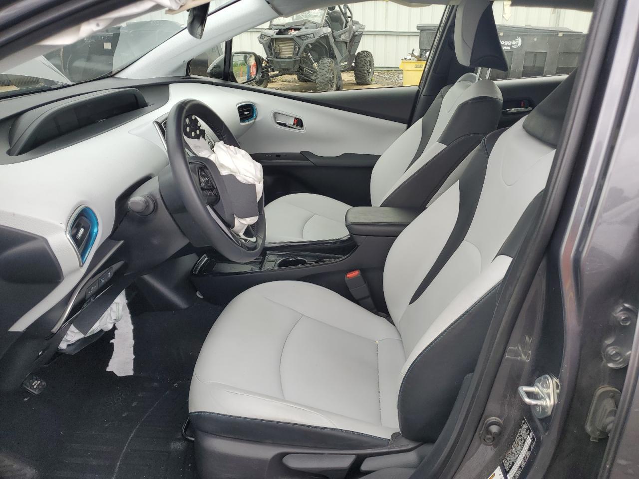 2022 Toyota Prius Le - Фото 7