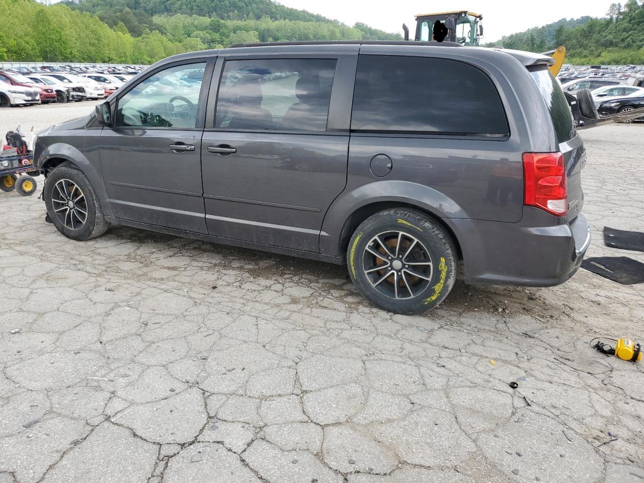 2017 Dodge Grand Caravan Gt - Фото 2