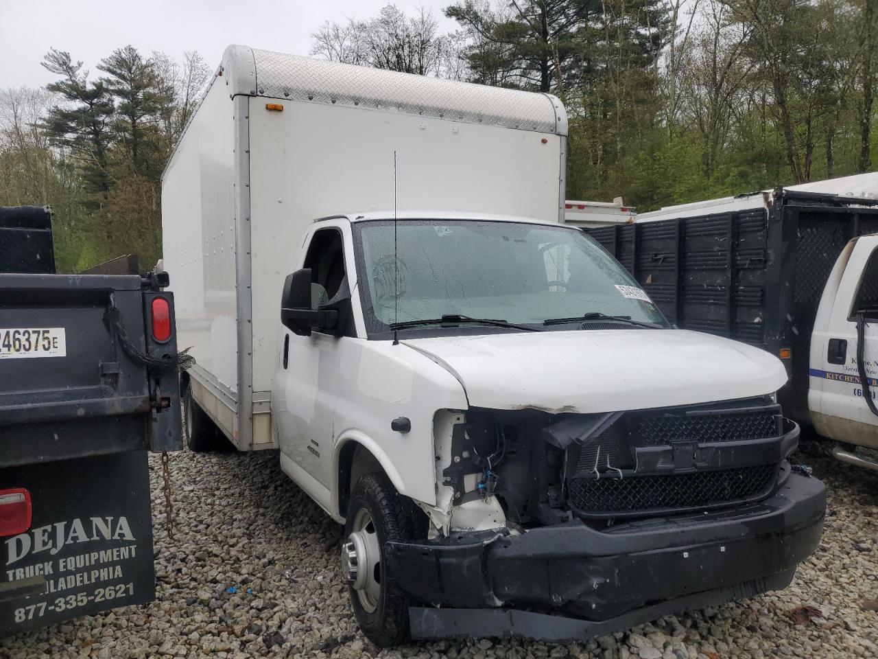2018 Chev Express G4500 - Фото 4