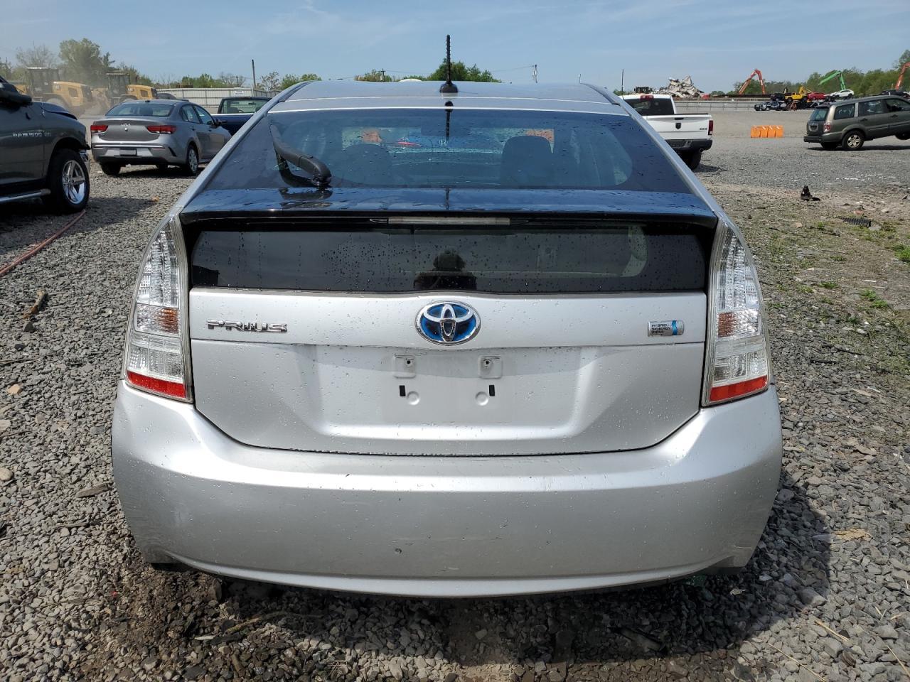 2010 Toyota Prius - Image 6