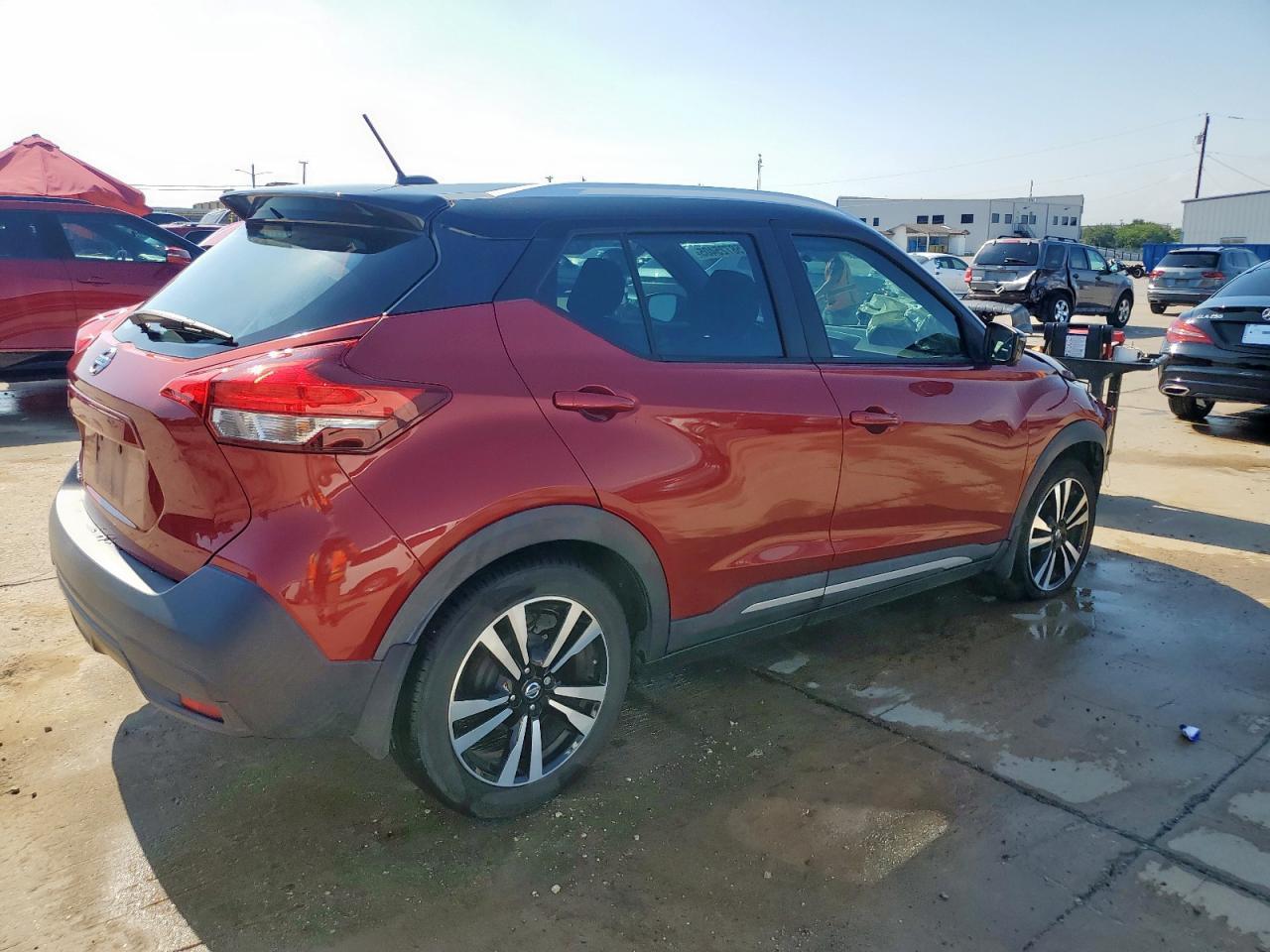 2018 Nissan Kicks S - Фото 3
