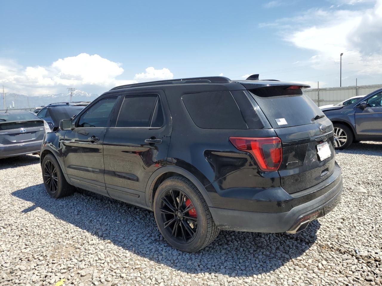 2017 Ford Explorer Sport - Фото 2
