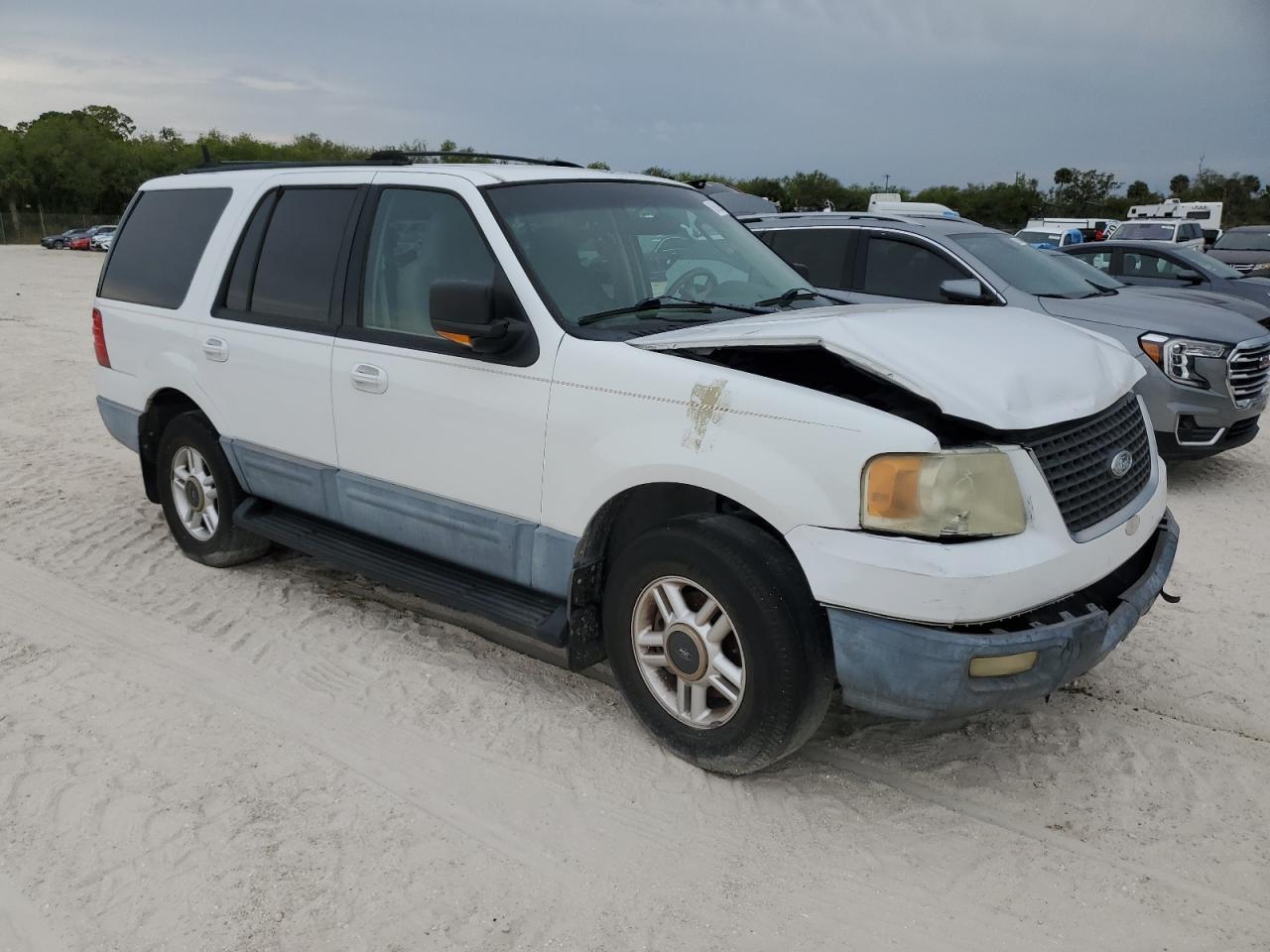 2003 Ford Expedition Xlt - Image 4