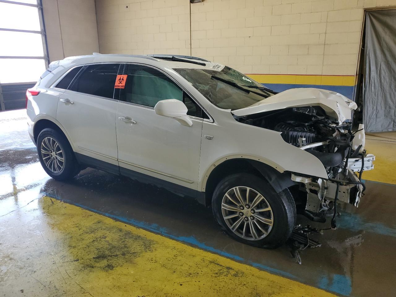 2018 Cadillac Xt5 Luxury - Image 4