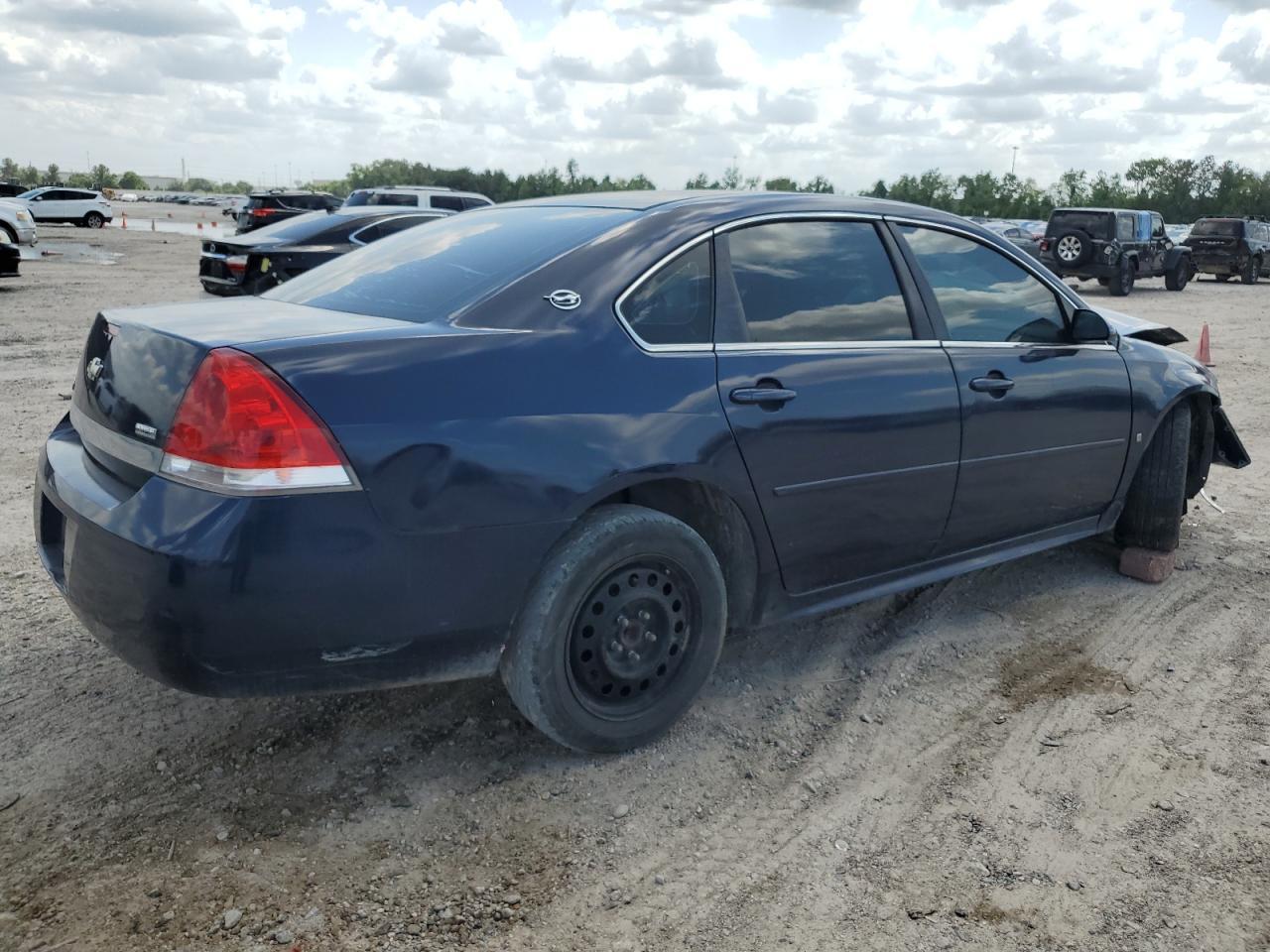 2010 Chevrolet Impala Lt - Фото 3