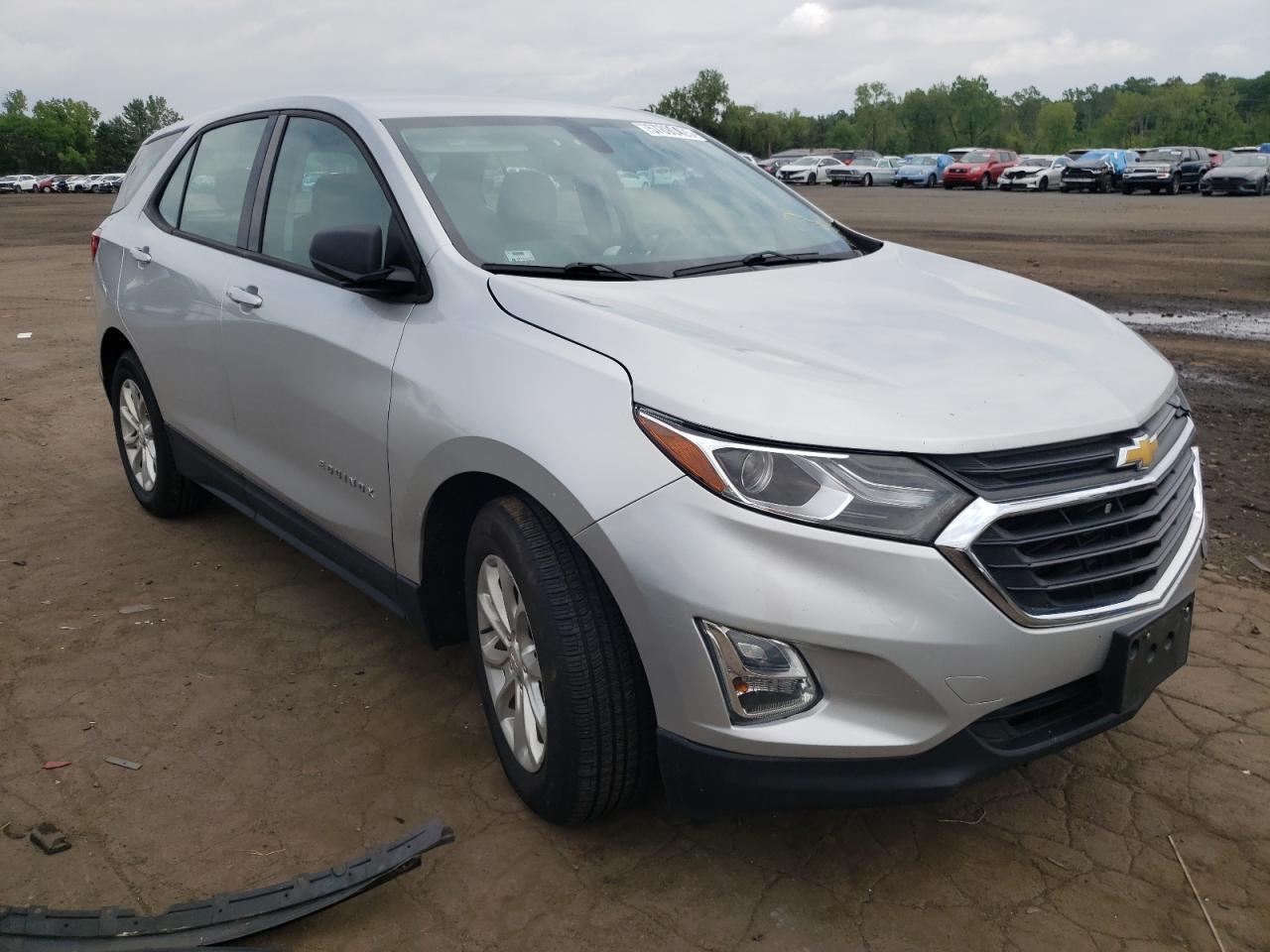 2018 Chevrolet Equinox Ls - Фото 4