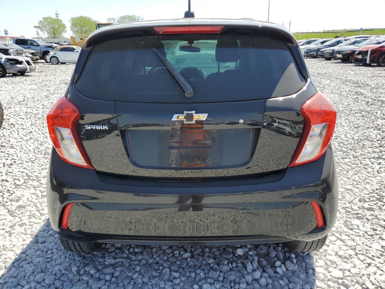 2019 Chevrolet Spark Ls - Фото 6