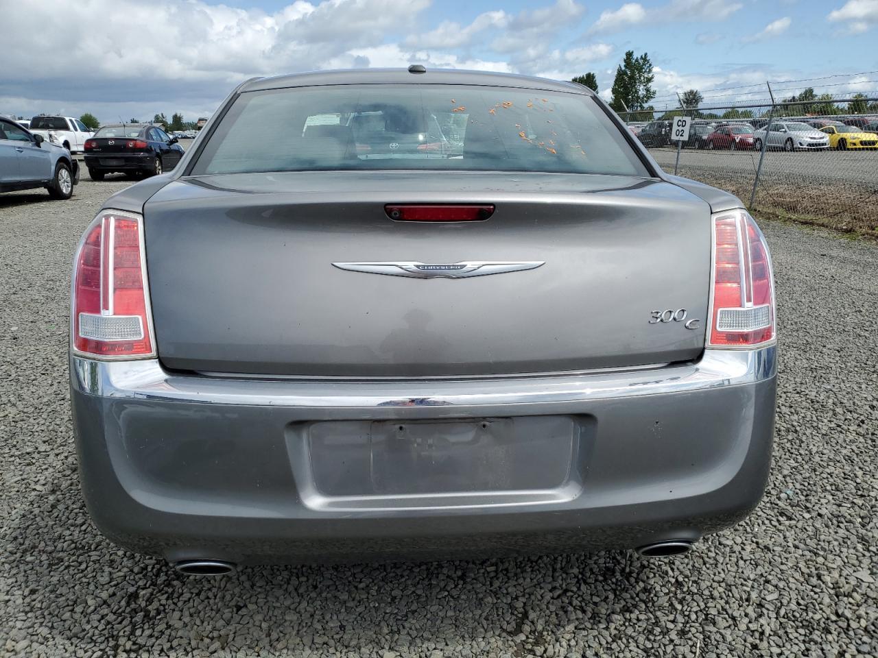 2011 Chrysler 300C - Image 6