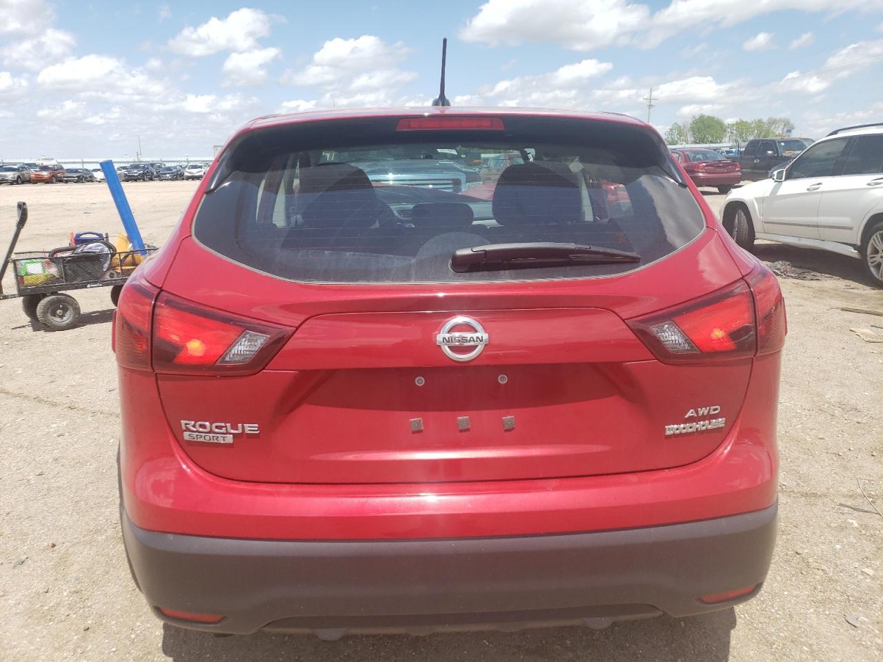 2018 Nissan Rogue Sport S - Фото 6