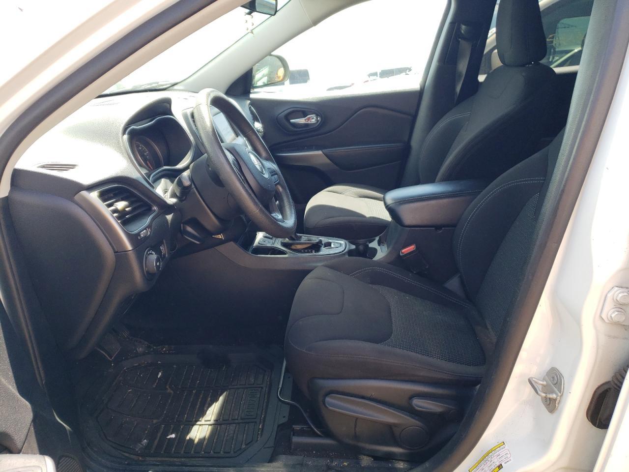 2019 Jeep Cherokee Latitude - Фото 7