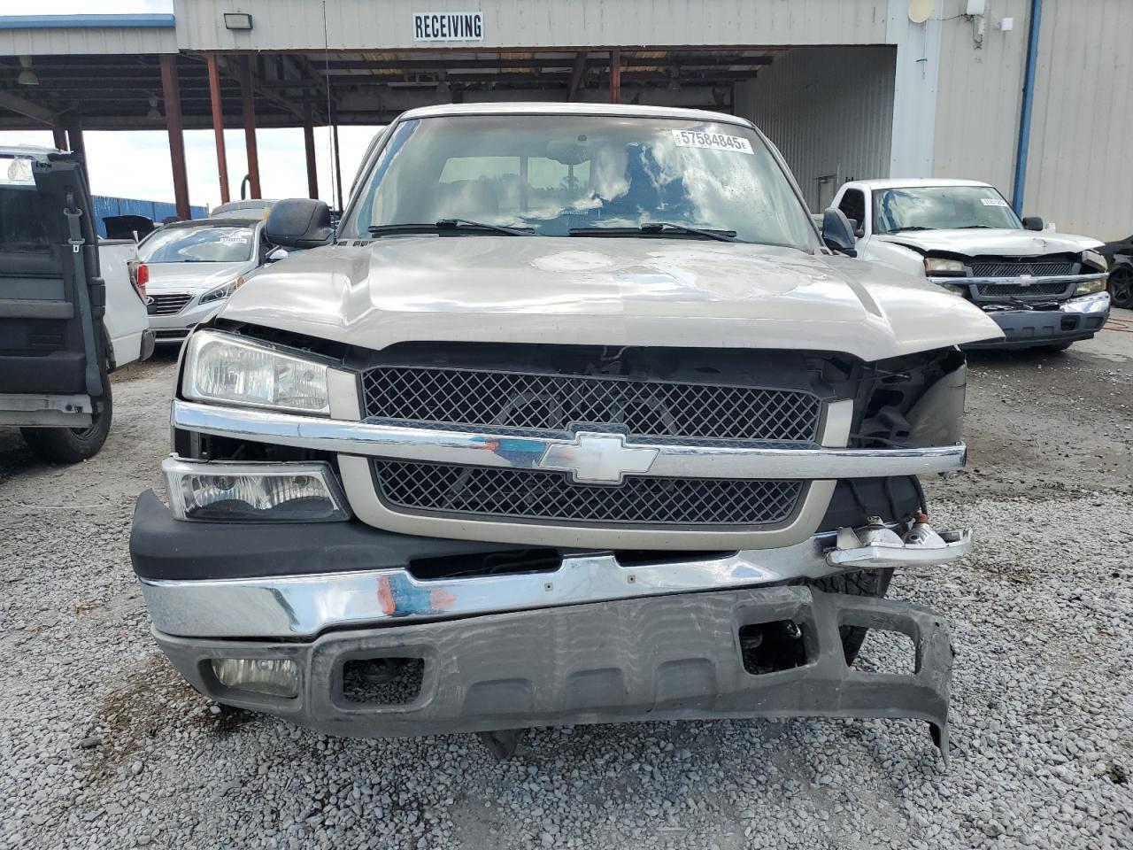 2003 Chevrolet Silverado C1500 Heavy Duty - Image 5