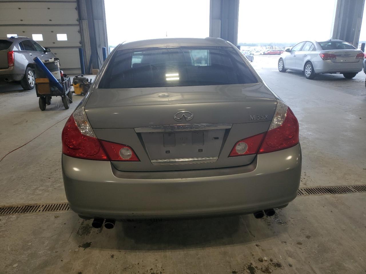 2007 Infiniti M35 Base - Image 6