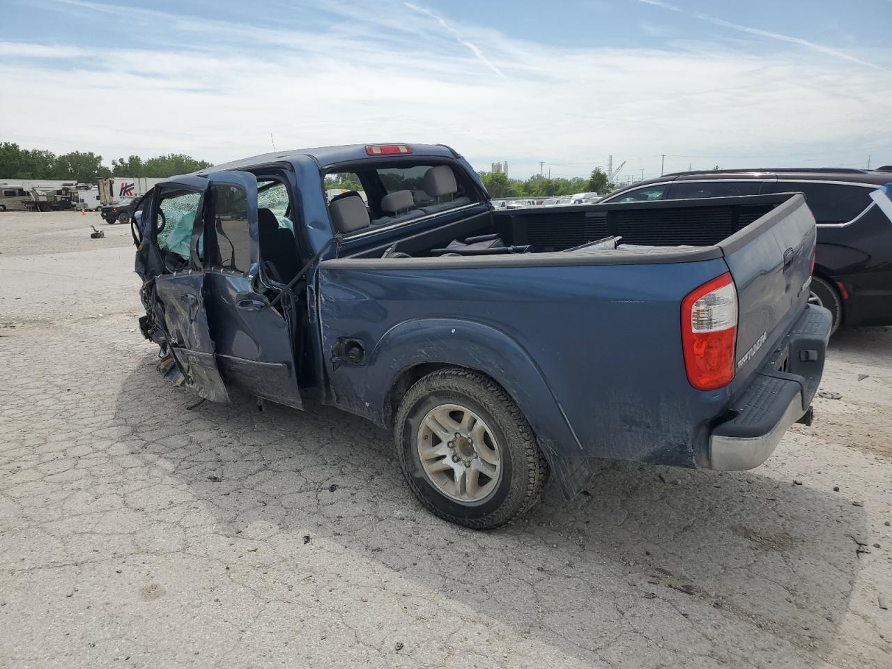 2004 Toyota Tundra Double Cab Sr5 - Фото 2