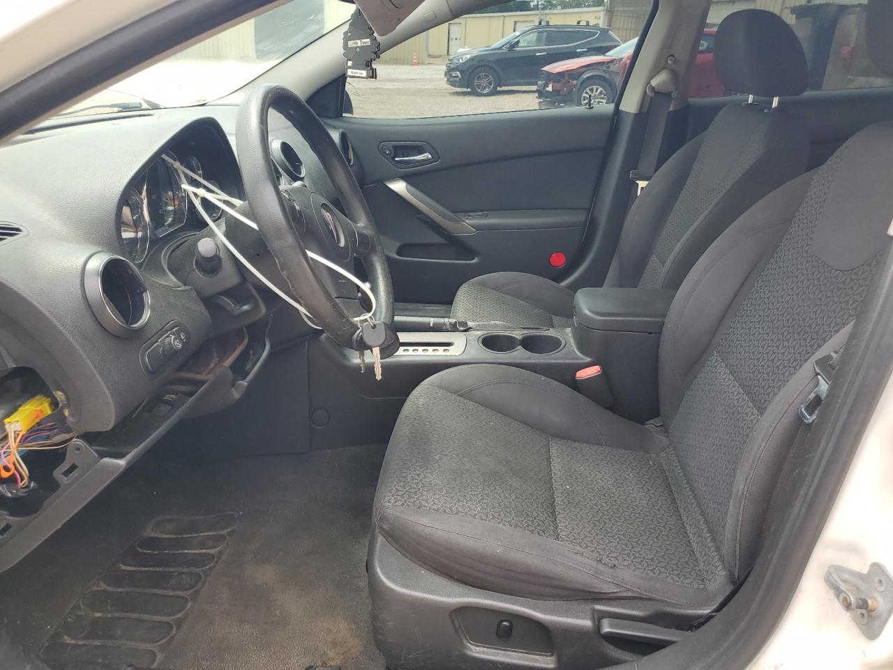 2007 Pontiac G6 Base - Image 7