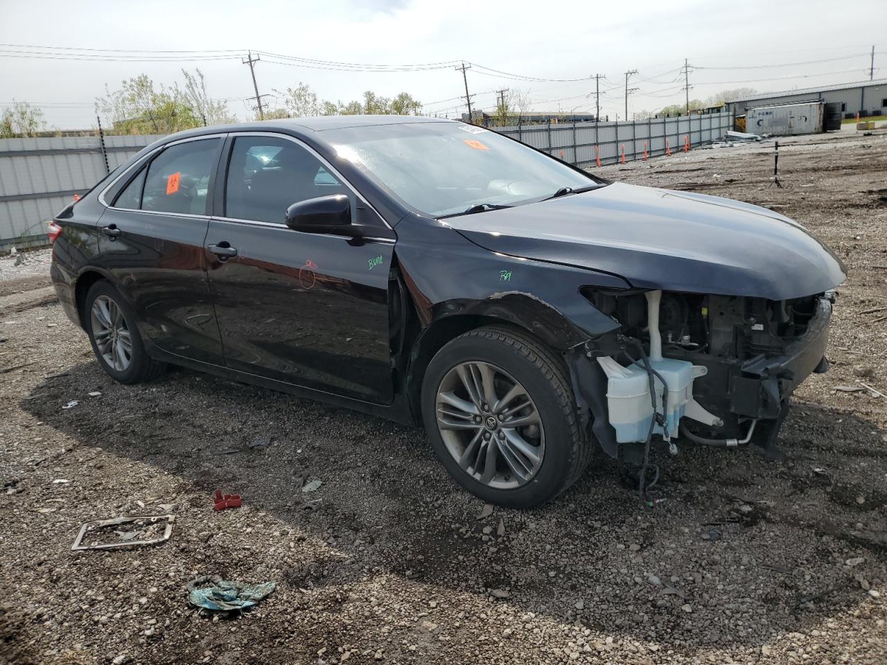 2017 Toyota Camry Le - Image 4