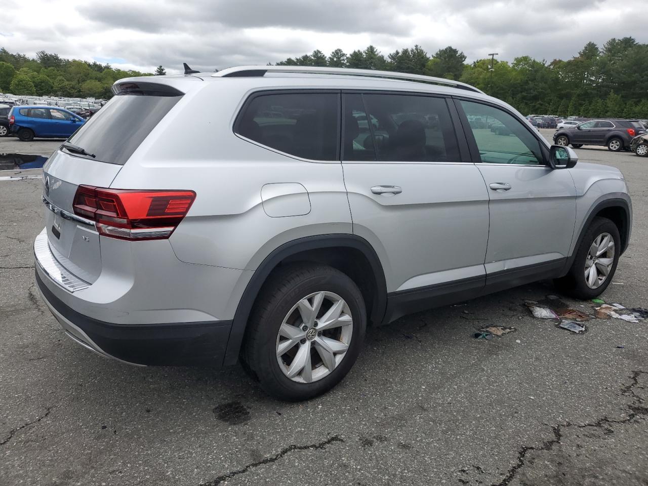 2019 Volkswagen Atlas Se - Фото 3