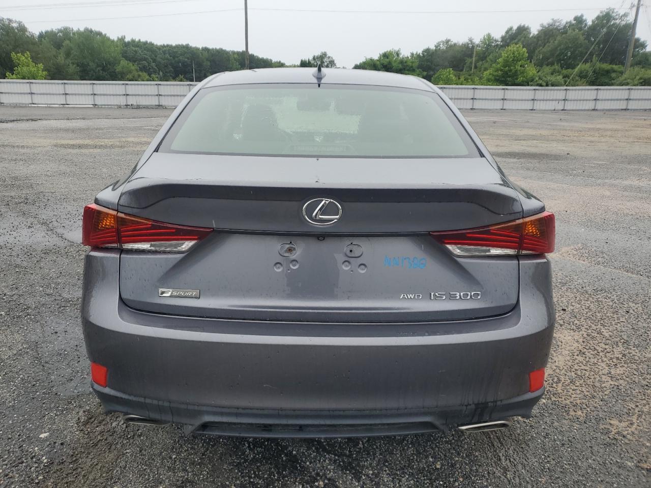 2017 Lexus Is 300 - Image 6