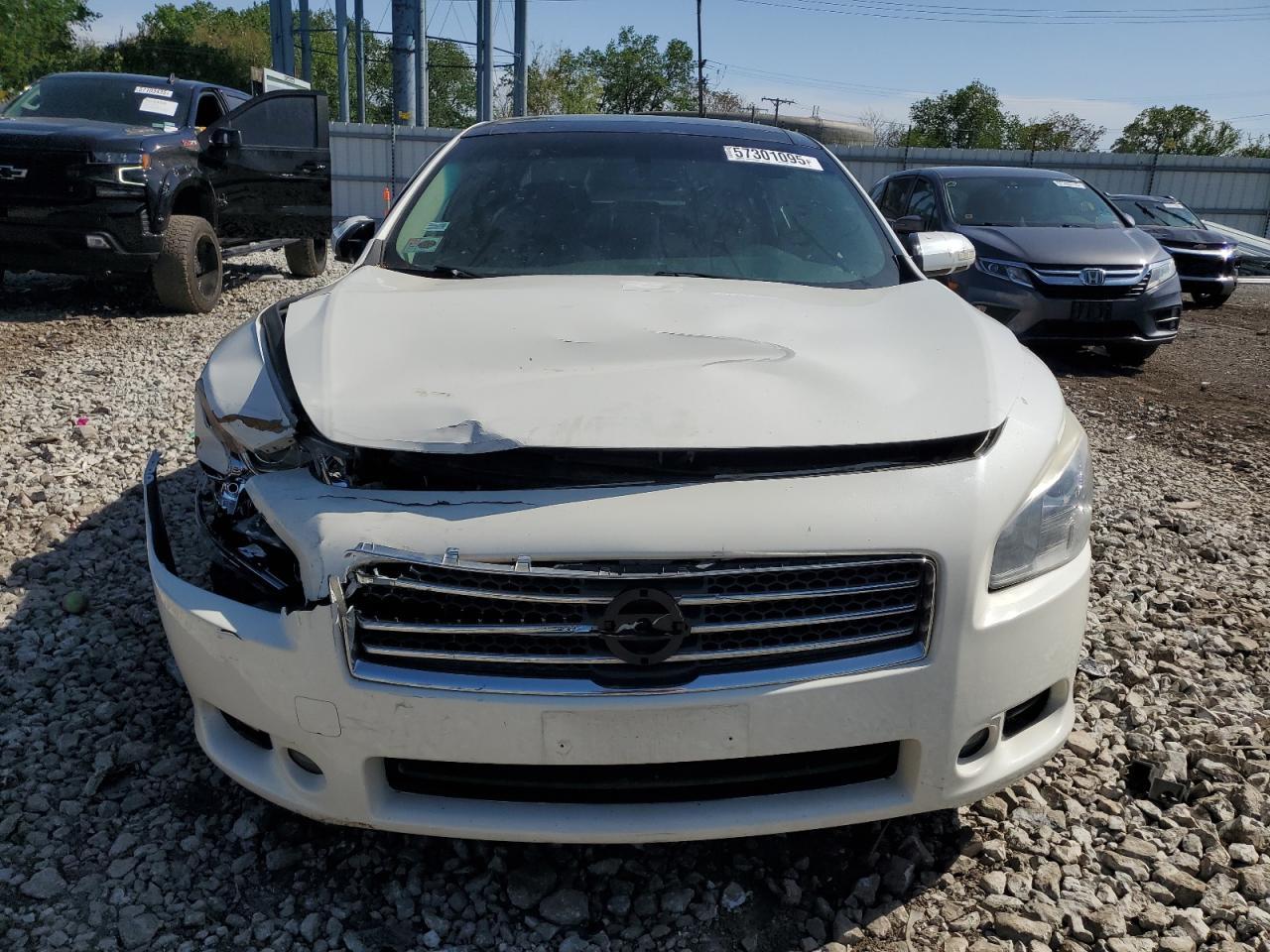 2009 Nissan Maxima S - Image 5