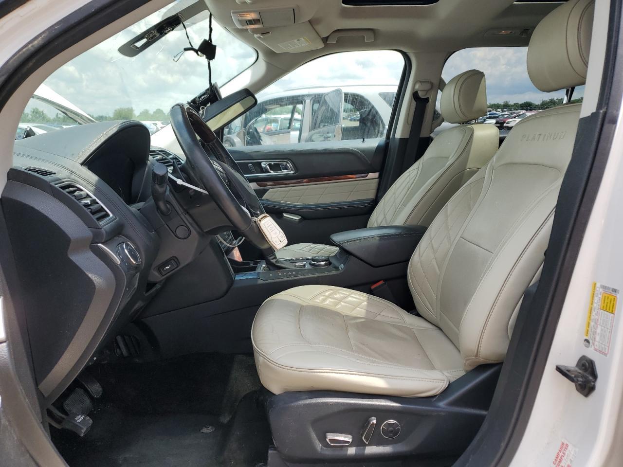 2017 Ford Explorer Platinum - Фото 7