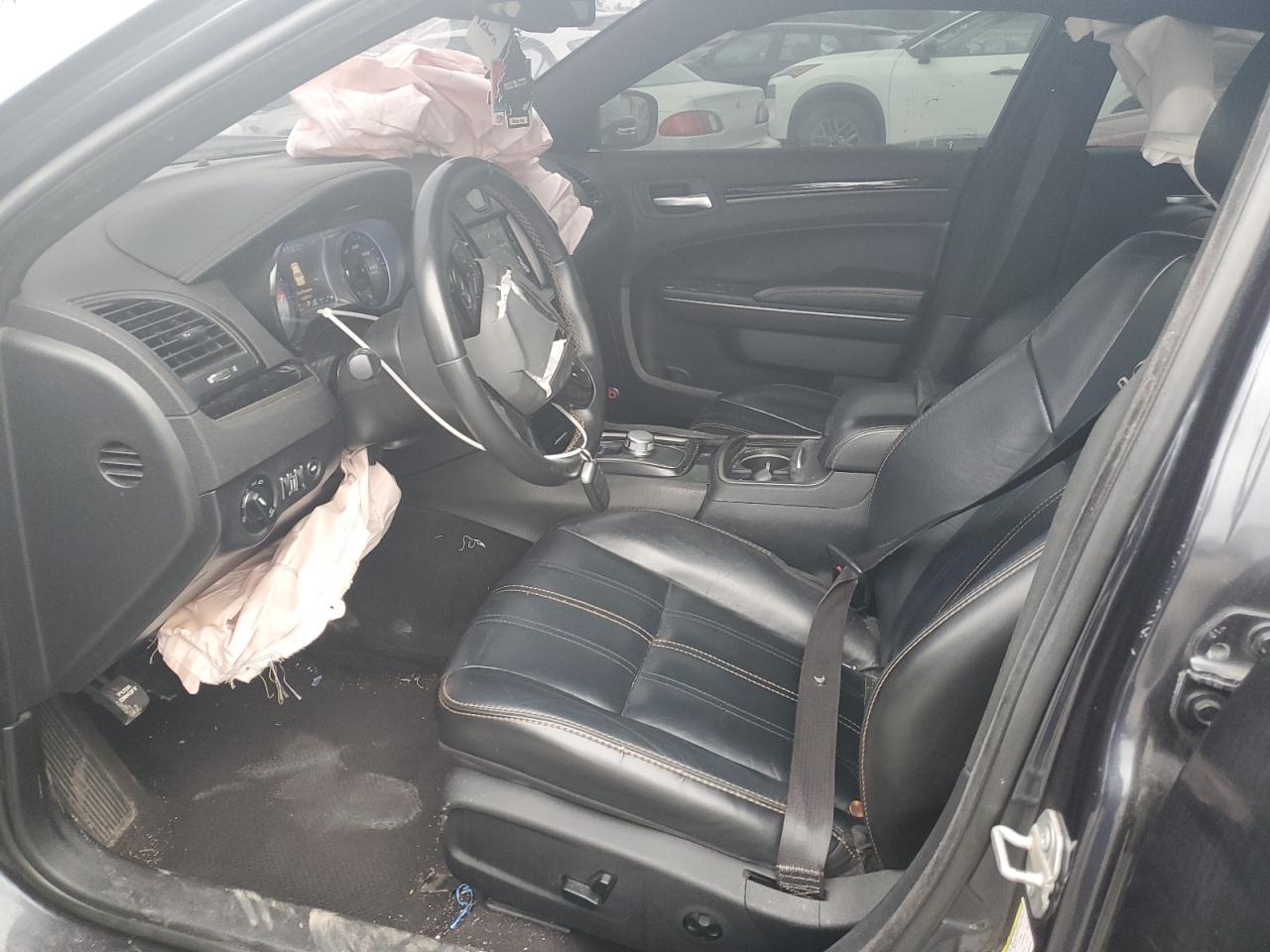 2017 Chrysler 300 S - Фото 7