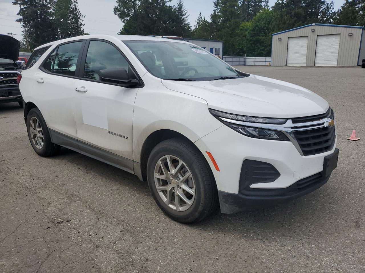 2023 Chevrolet Equinox Ls - Фото 4