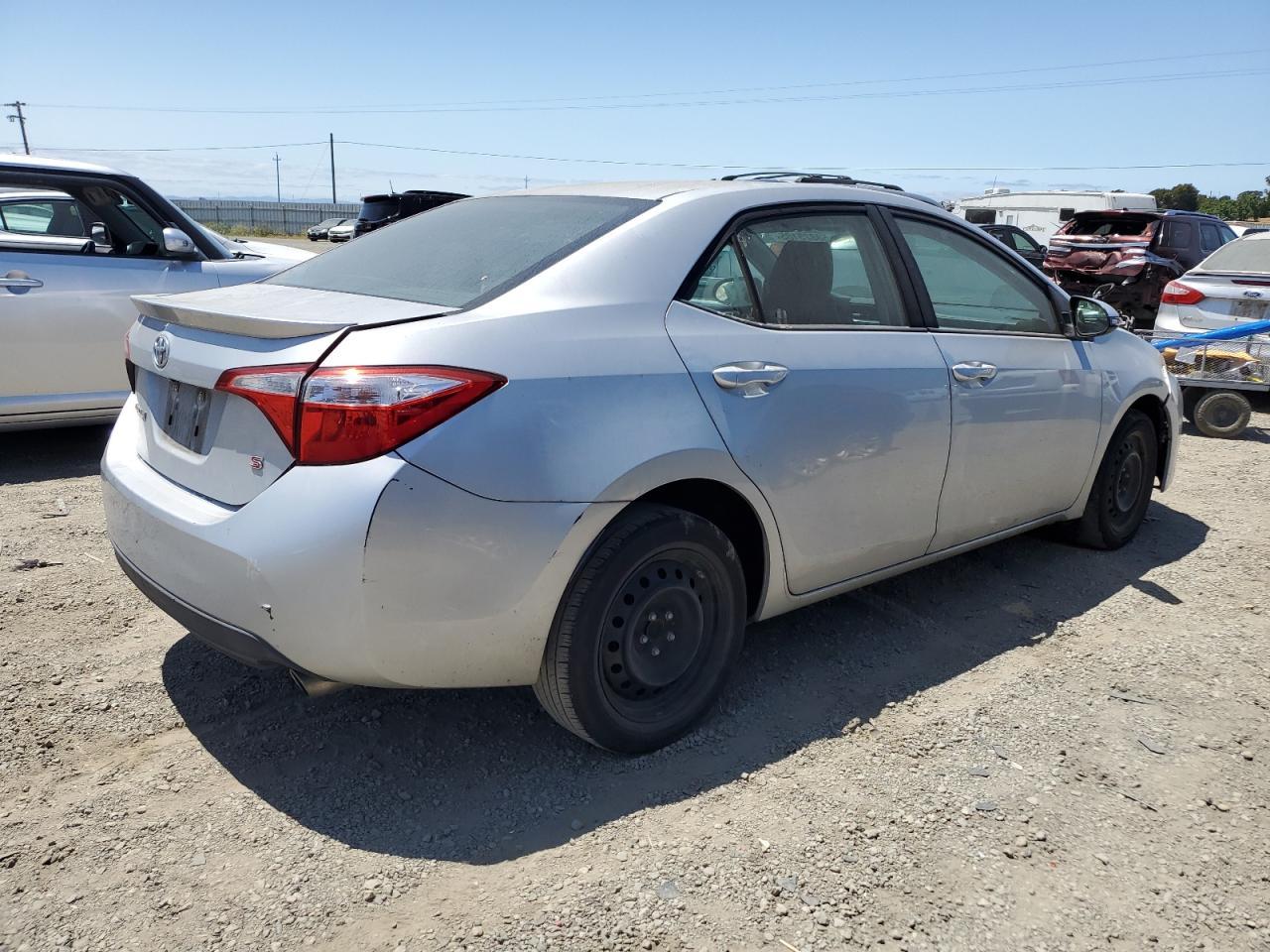 2014 Toyota Corolla L - Фото 3