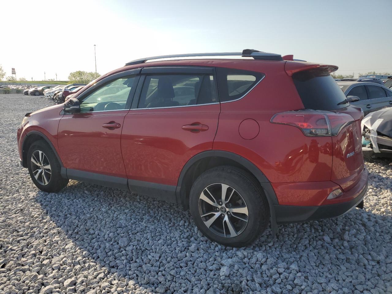 2017 Toyota Rav4 Xle - Фото 2