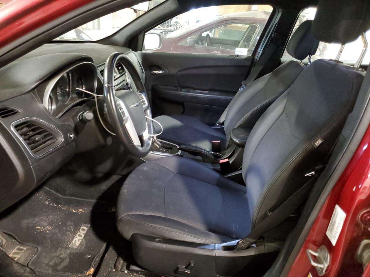 2013 Chrysler 200 Touring - Фото 7